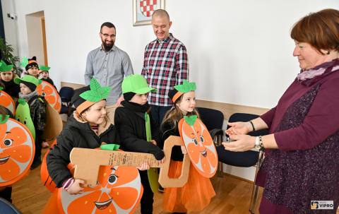 Kliknite za detalje...