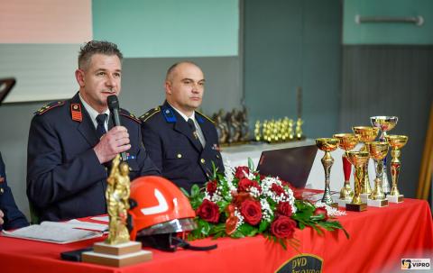 Kliknite za detalje...