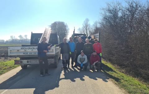 Kliknite za detalje...