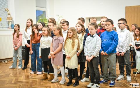 Kliknite za detalje...