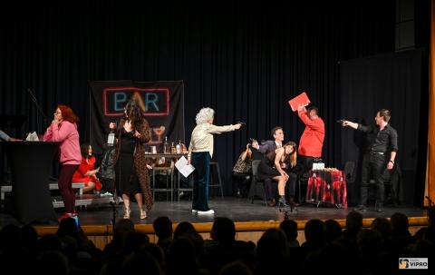 Nagrada za najbolju predstavu i nagrada za najbolju režiju