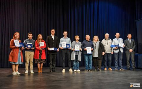 Kliknite za detalje...