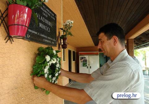 oporovec_02.jpg