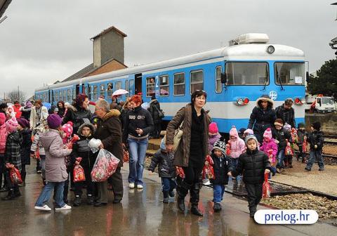 vlak_05.jpg