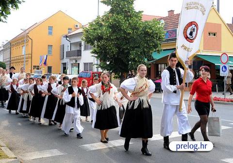 folklor_10.jpg