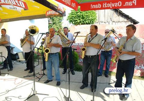 oporovec_03.jpg