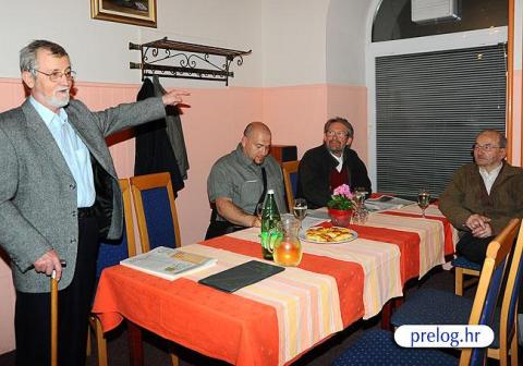 pikac_06.jpg