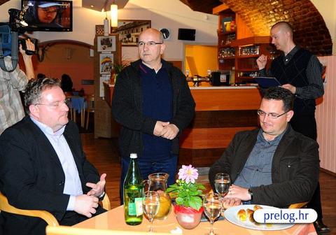 pikac_05.jpg