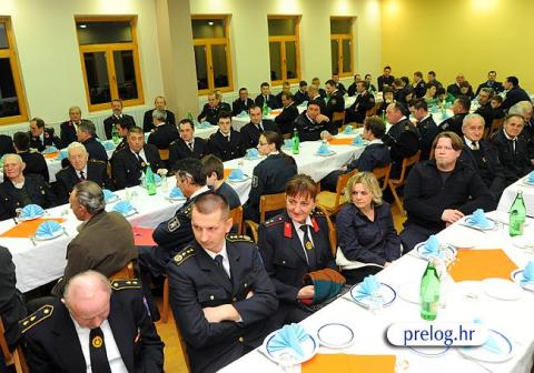 dvd_prelog_05.jpg