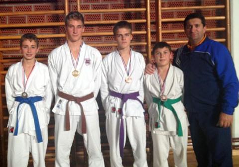 karate_02.jpg
