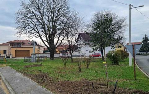 Kliknite za detalje...