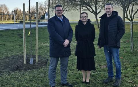 Kliknite za detalje...