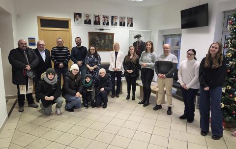 Kliknite za detalje...